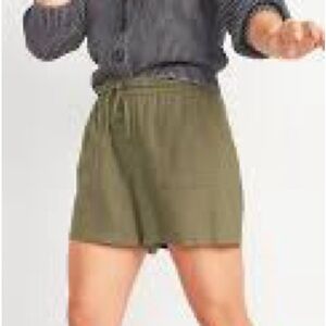 Old Navy women’s olive green linen blend shorts size L